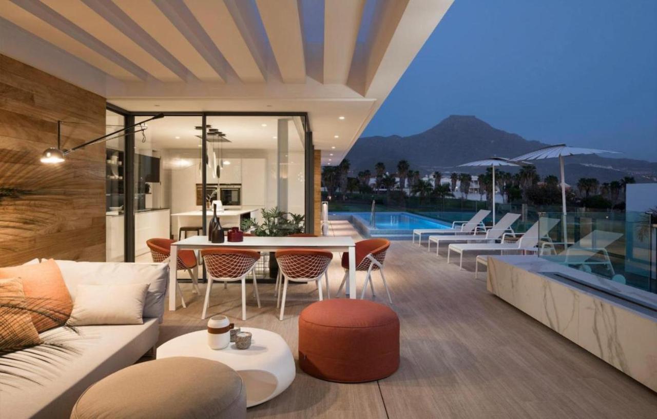 Luxury Villa Rebeka - Heated Pool And Jacuzzi Costa Adeje  Exterior photo